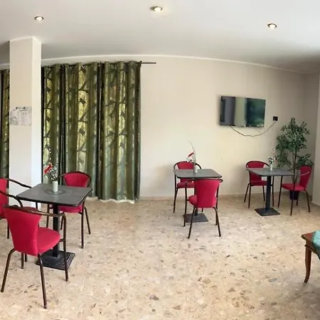 Hotel Ines